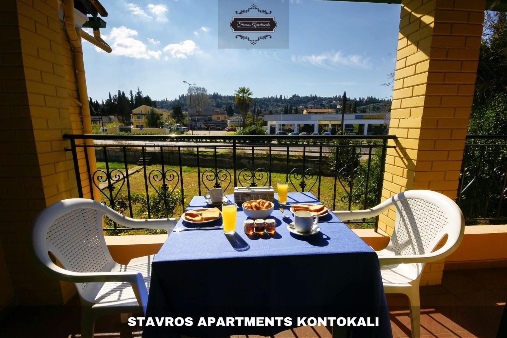 Stavros Apartments Kontokali Next To Gouvia Marina エクステリア 写真