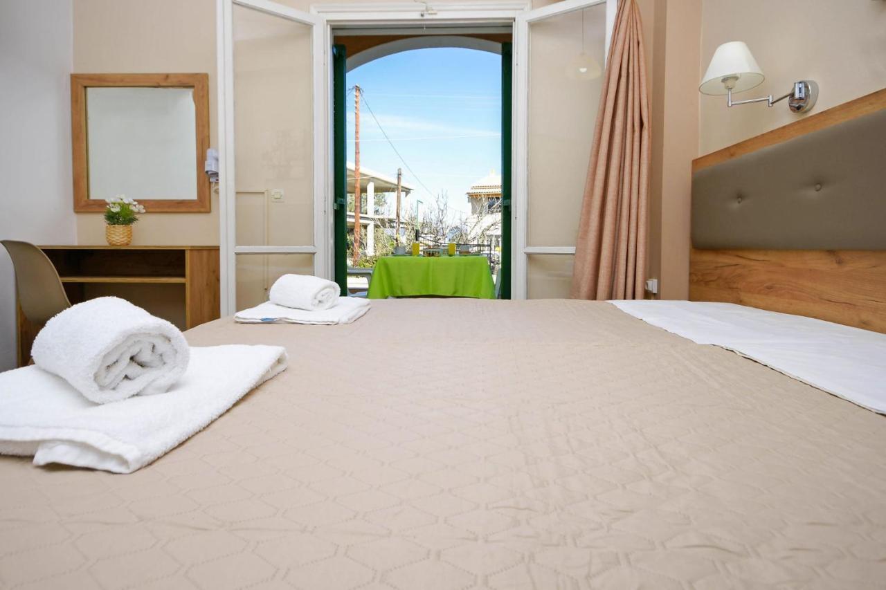 Stavros Apartments Kontokali Next To Gouvia Marina エクステリア 写真